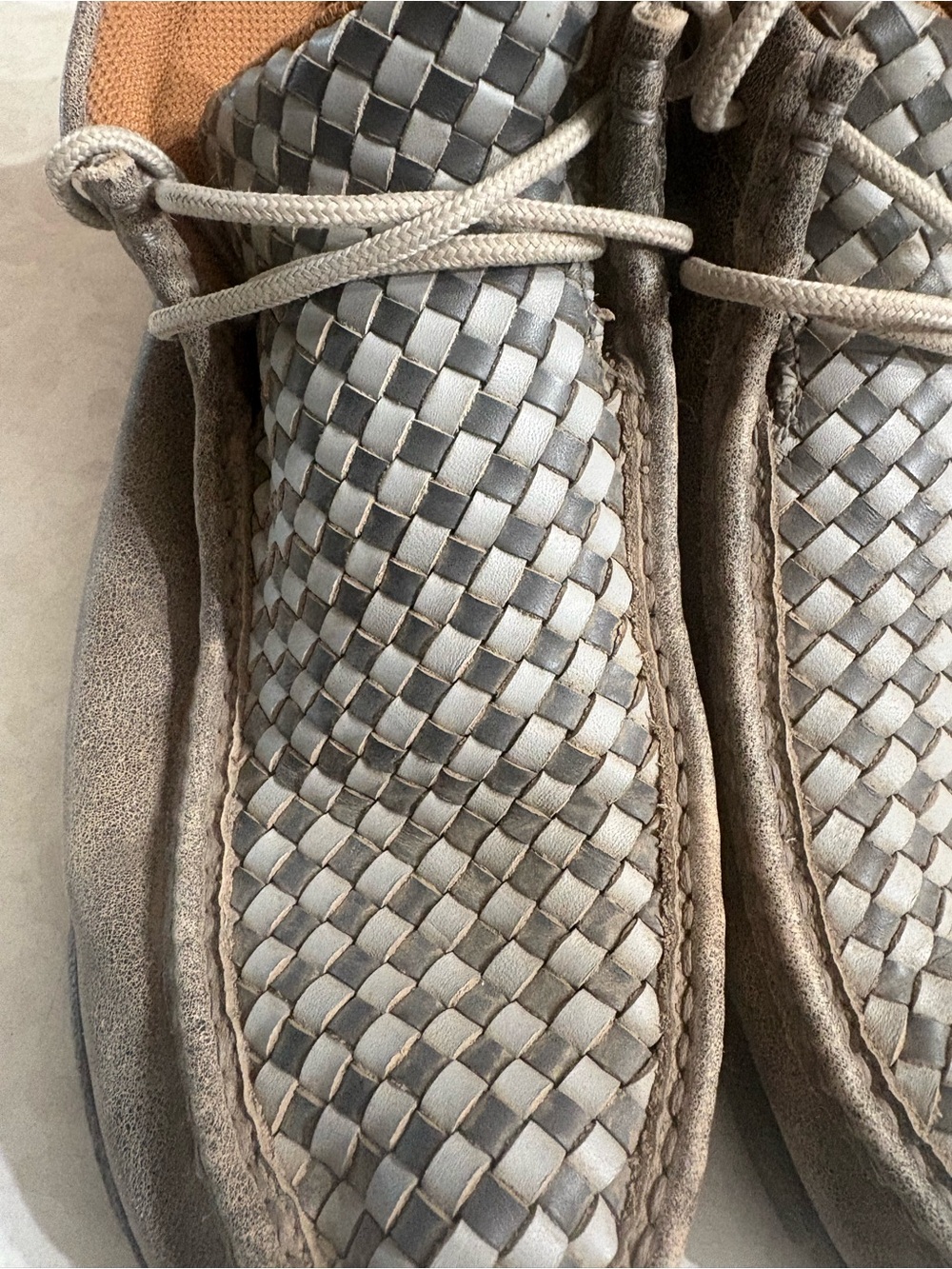 Twisted Taupe Woven Leather Chukka Boots. 10-1/2 - Picture 9 of 9